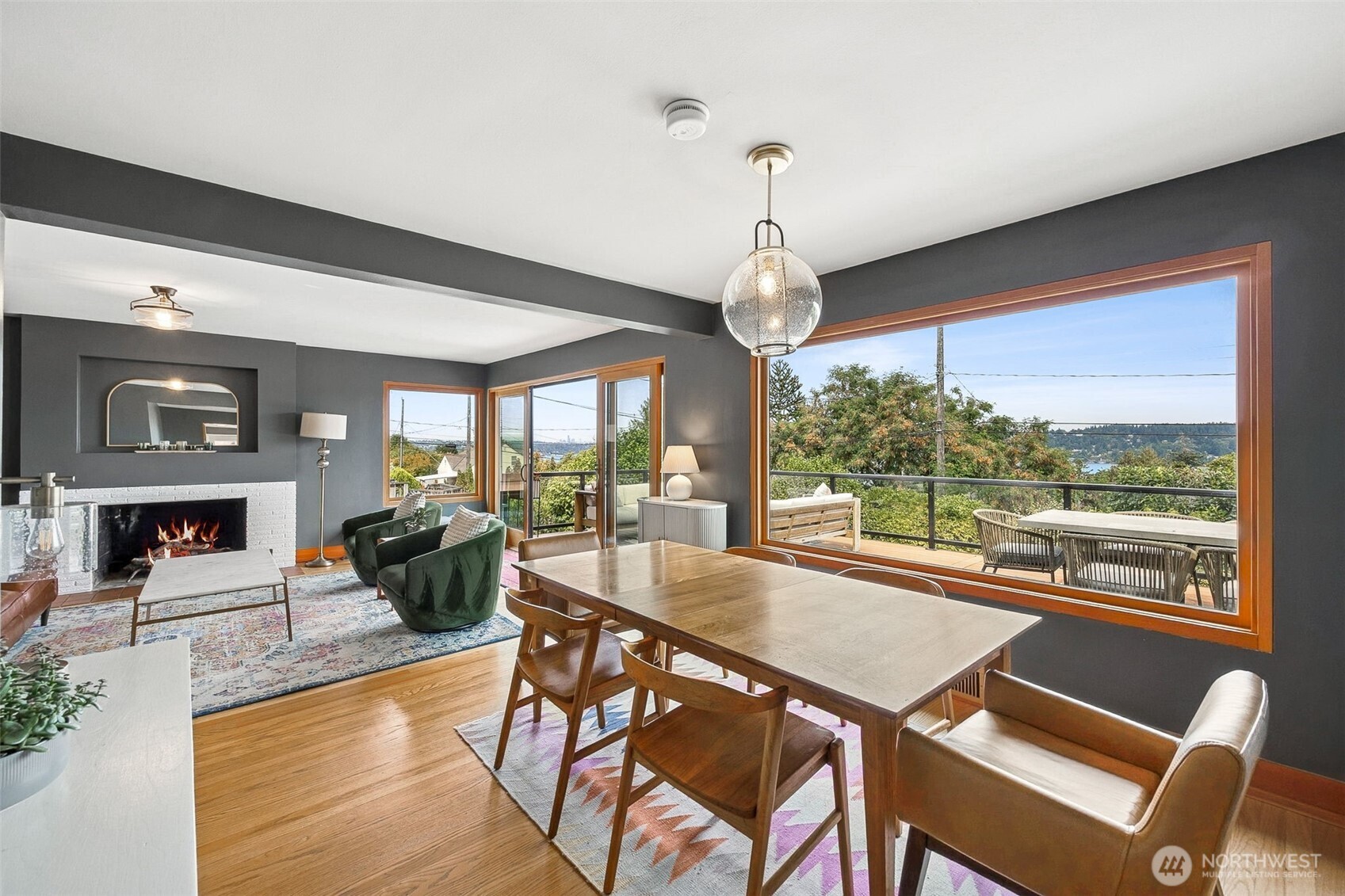 10612 Forest Avenue S