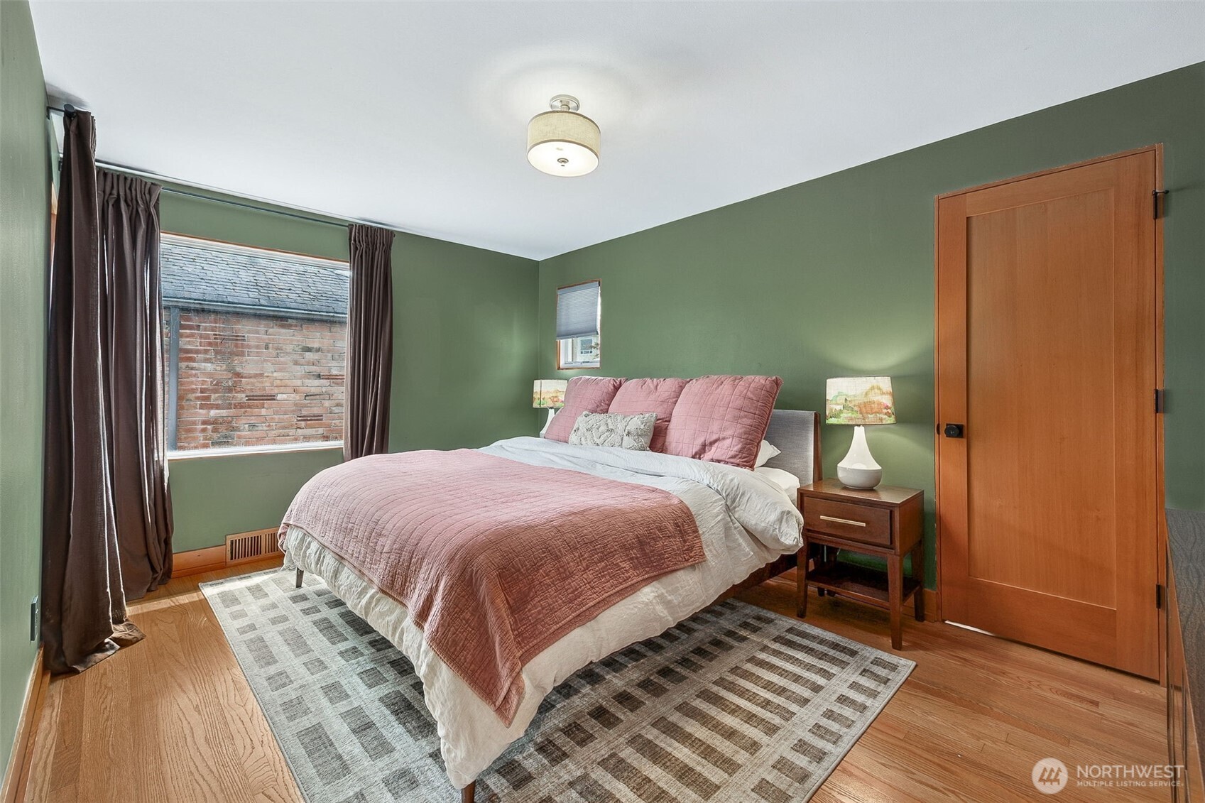 10612 Forest Avenue S