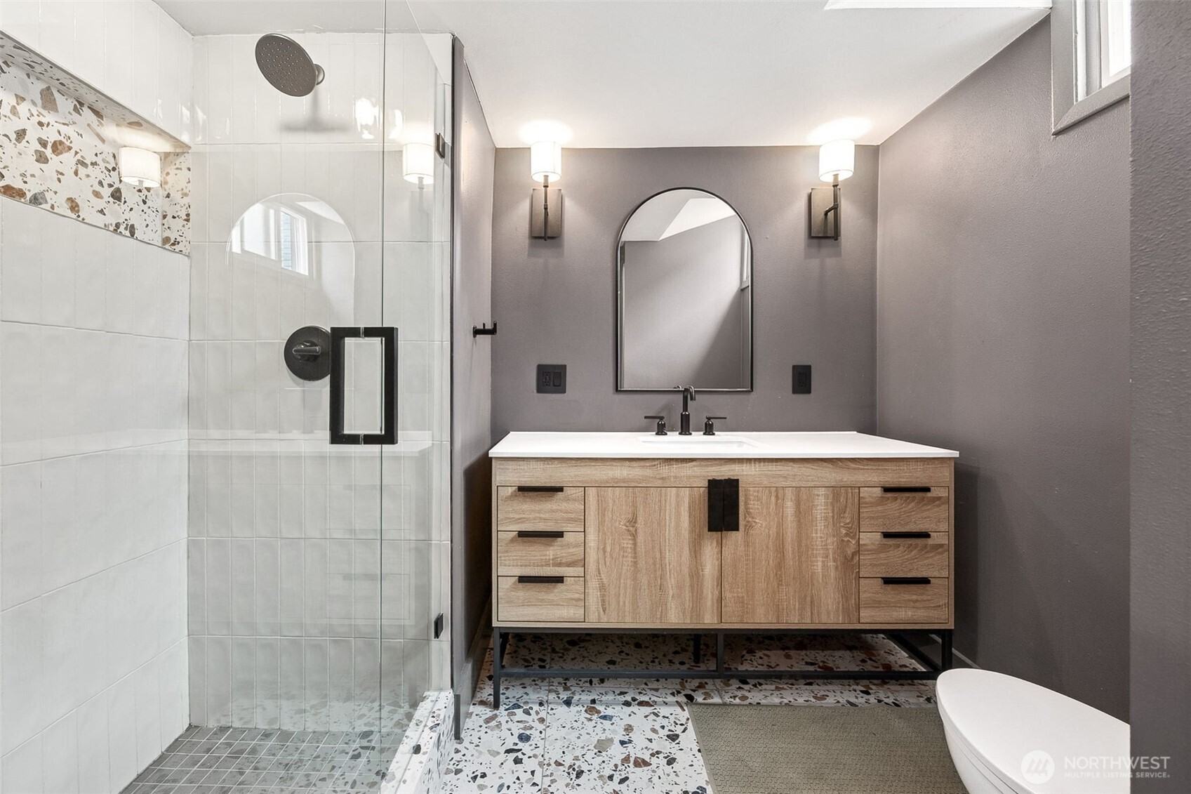 10612 Forest Avenue S