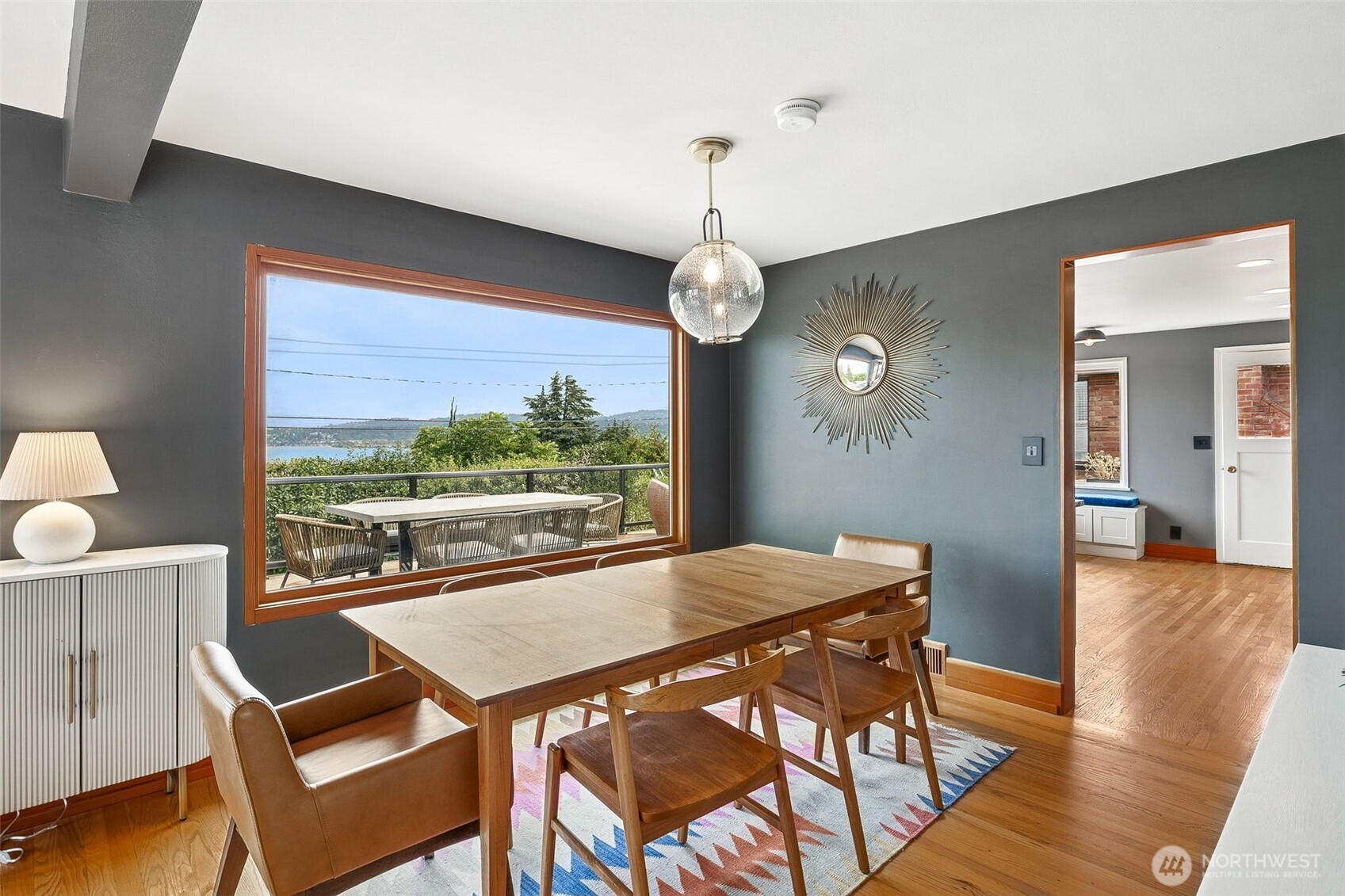 10612 Forest Avenue S