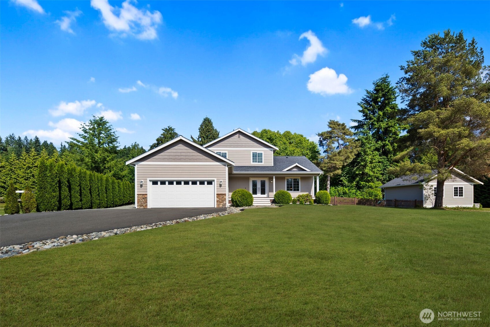 225 145th Drive SE