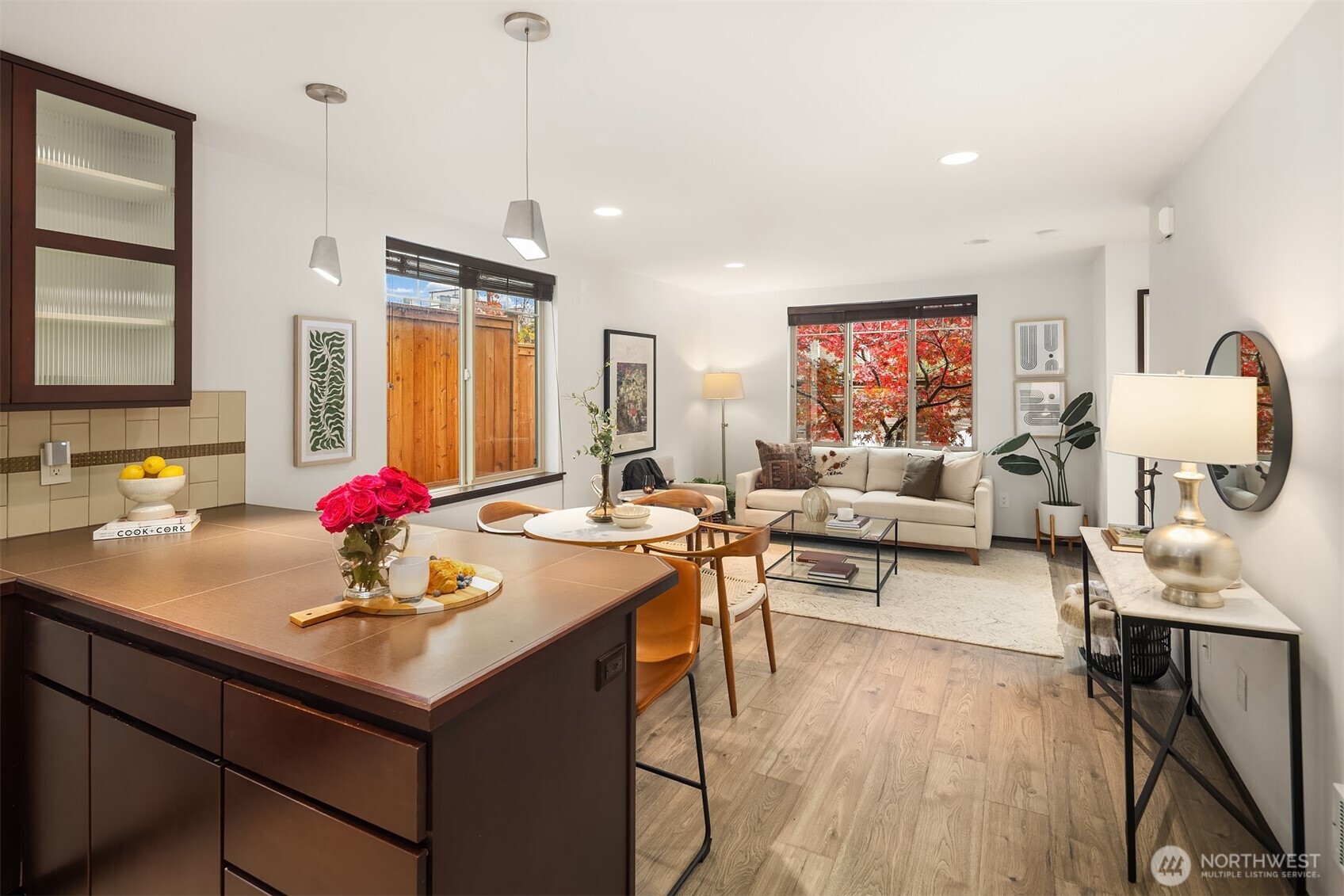 5935 Fauntleroy Way SW Unit: A