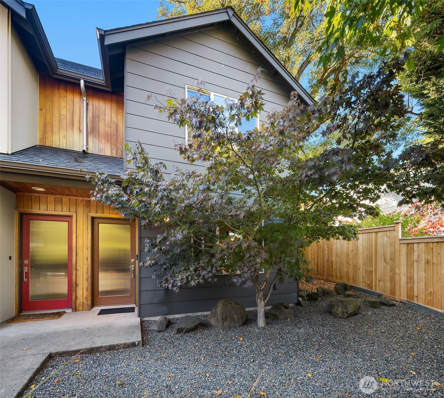 5935 Fauntleroy Way SW Unit: A