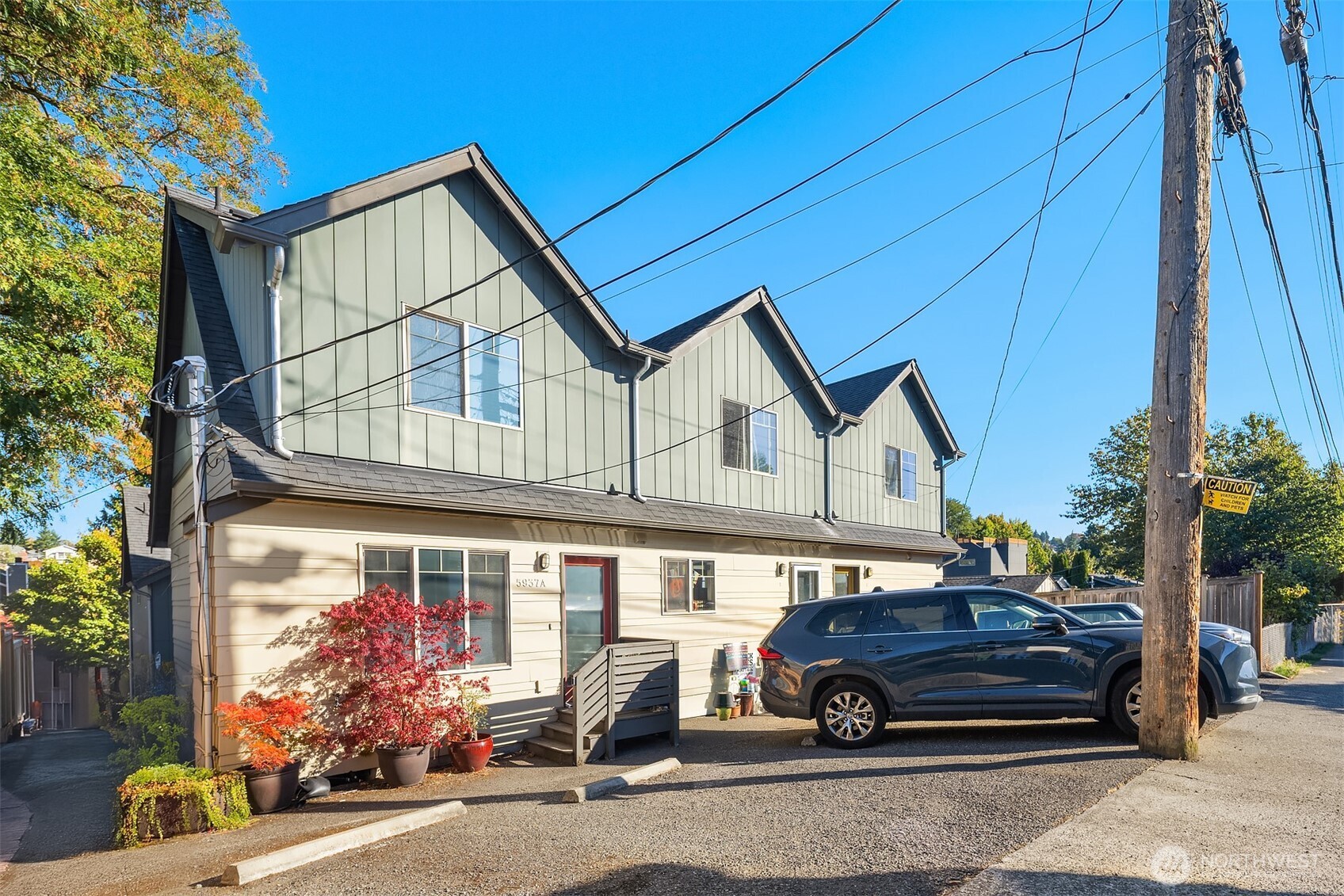 5935 Fauntleroy Way SW Unit: A