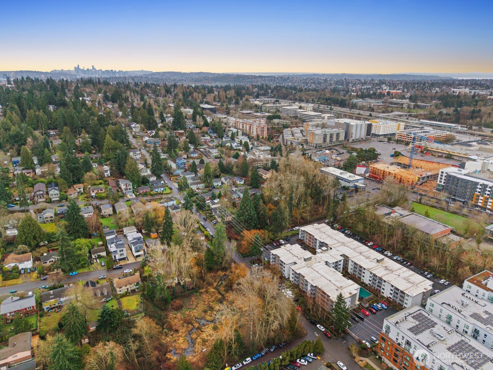 10501 8th Ave NE Unit: 135