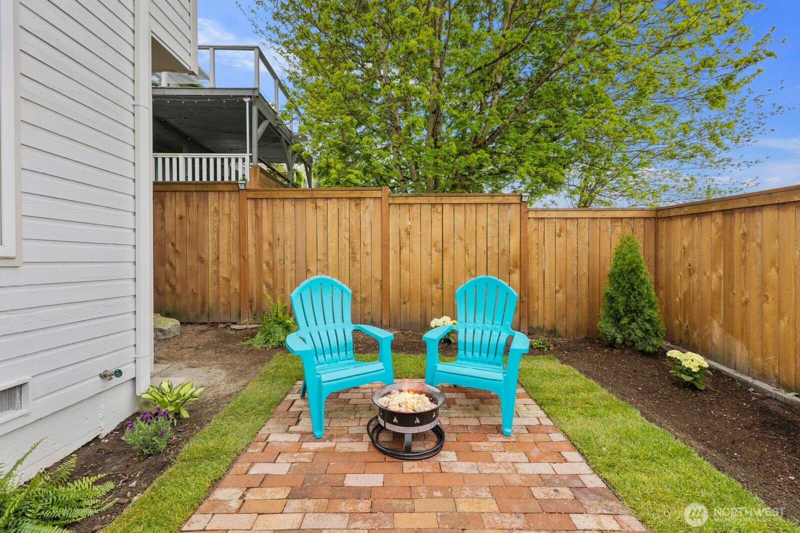411 Cedar Ave S