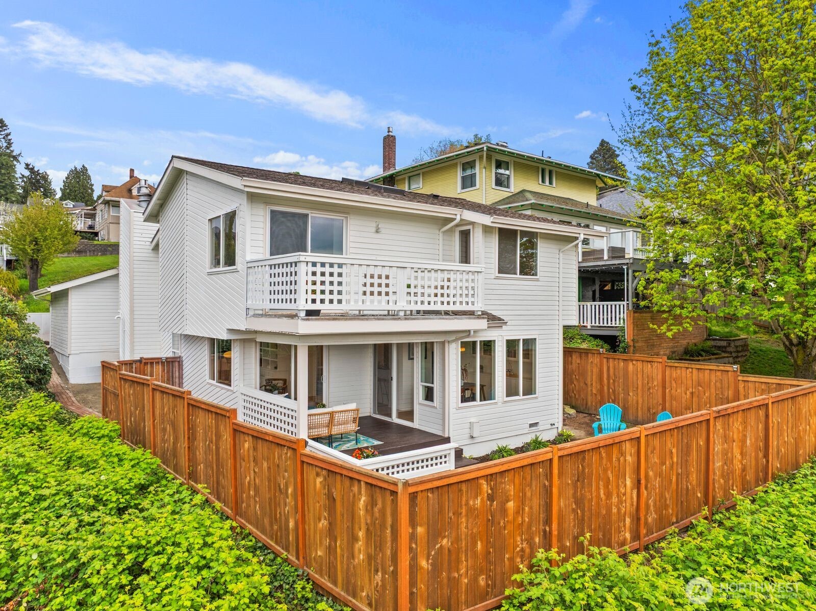 411 Cedar Ave S