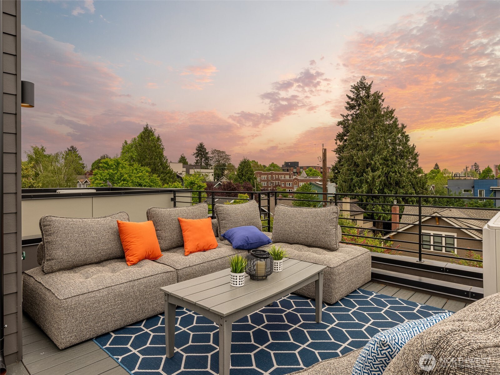 1416 A N 47th Street