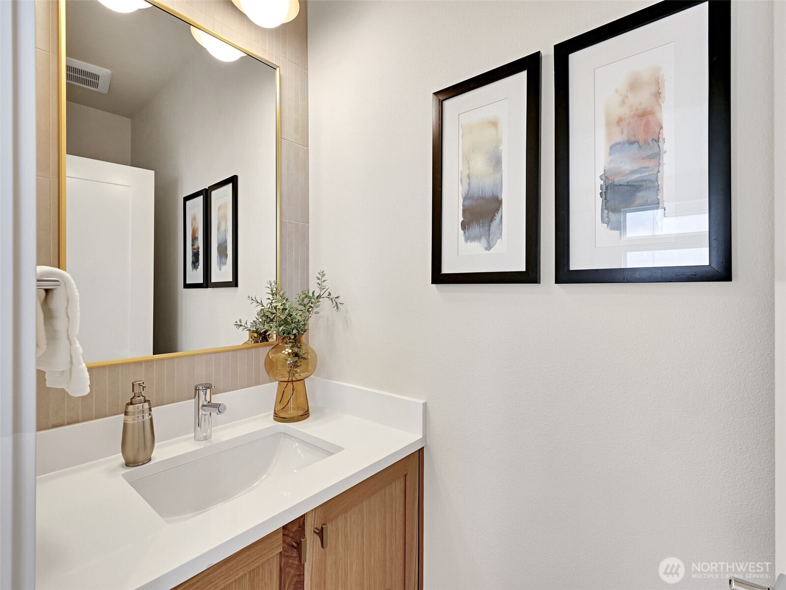 1416 A N 47th Street