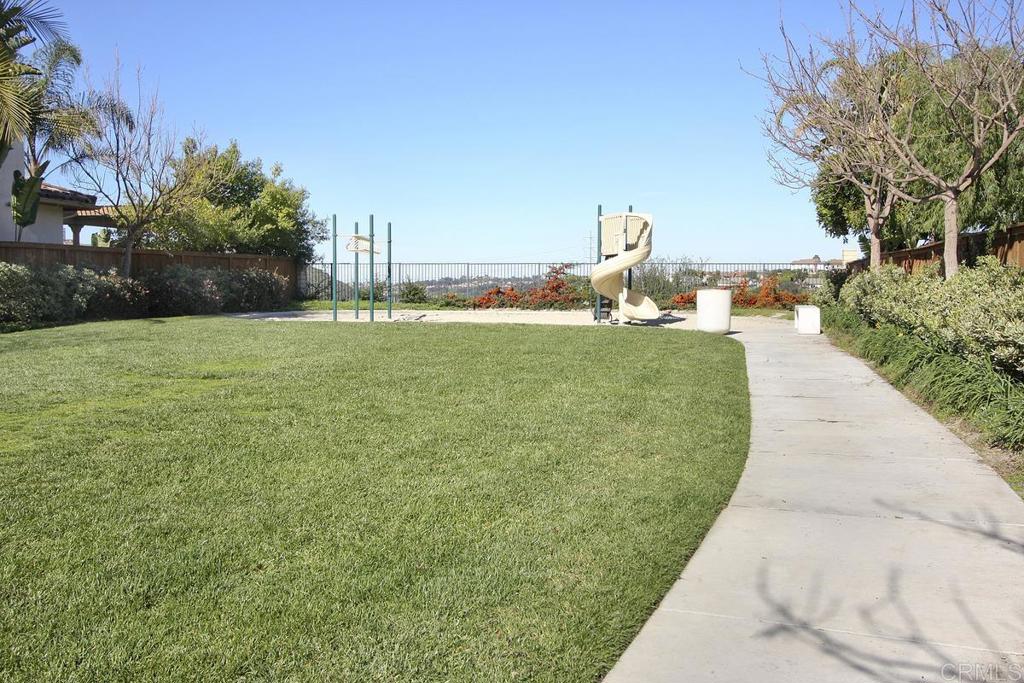 7933 Grado El Tupelo