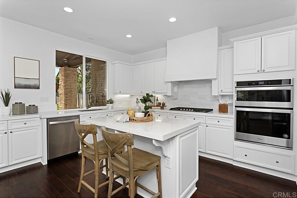 7933 Grado El Tupelo