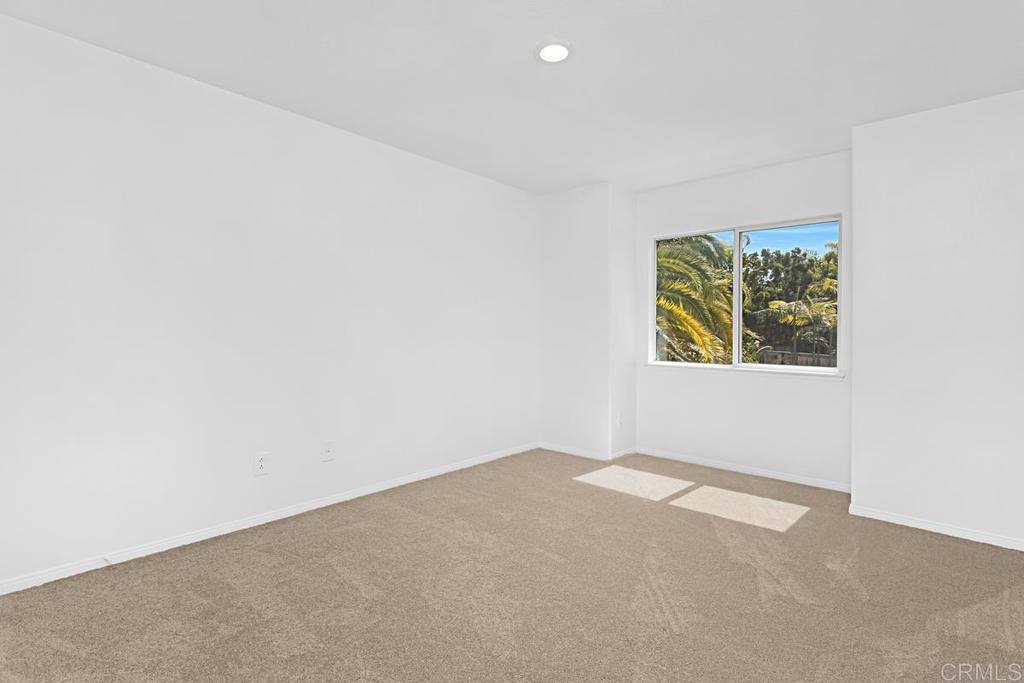 7933 Grado El Tupelo