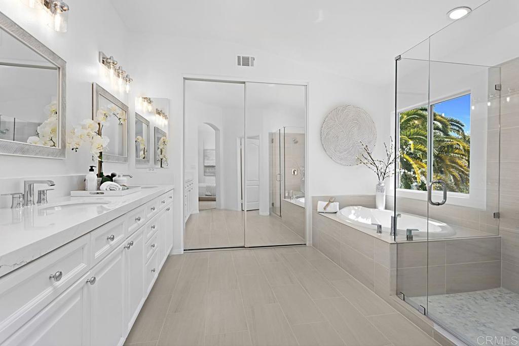 7933 Grado El Tupelo