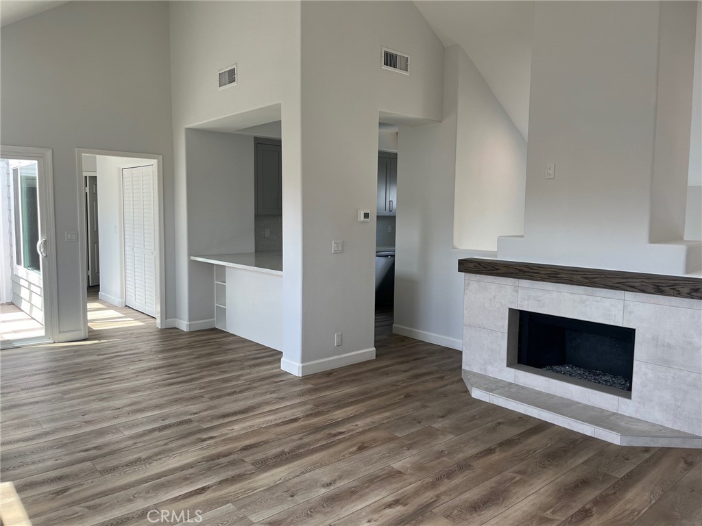 715 .5 Goldenrod Avenue