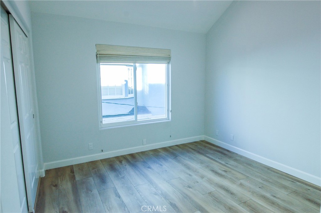 715 .5 Goldenrod Avenue