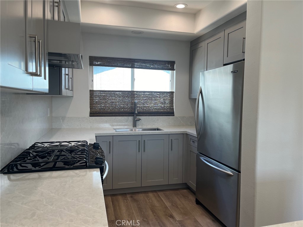 715 .5 Goldenrod Avenue