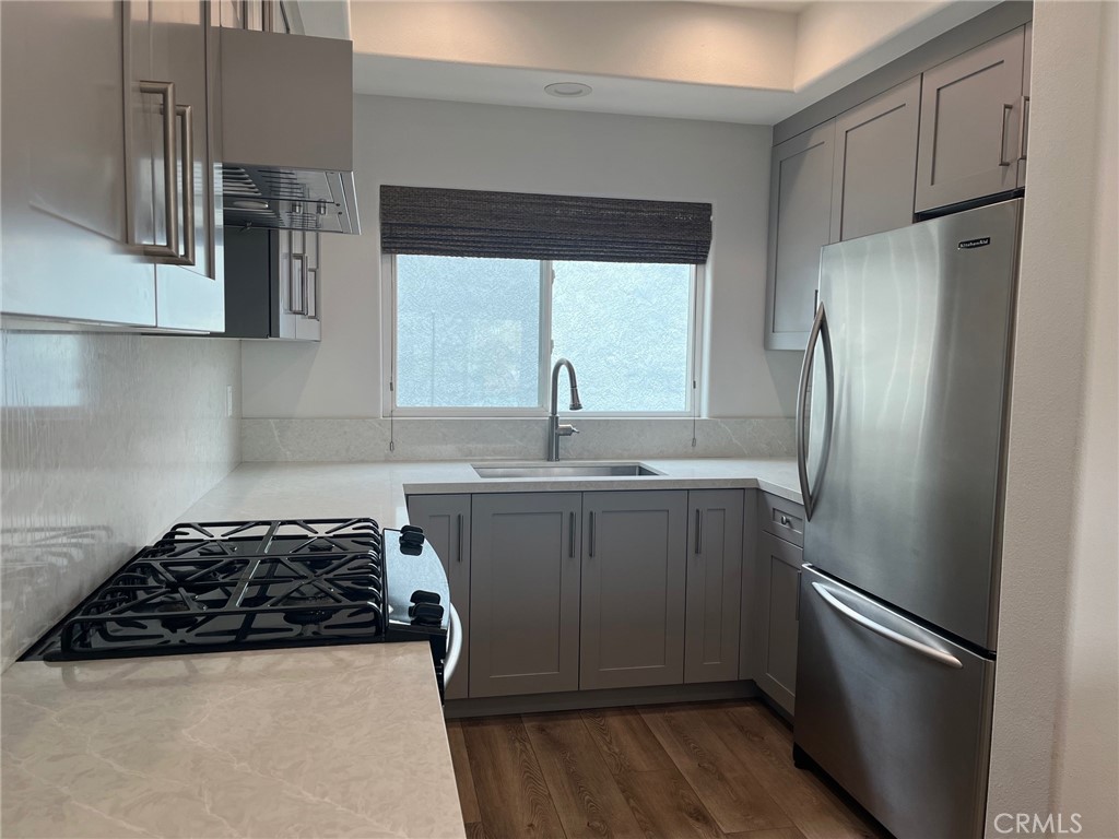 715 .5 Goldenrod Avenue