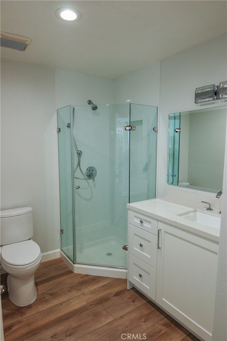 715 .5 Goldenrod Avenue