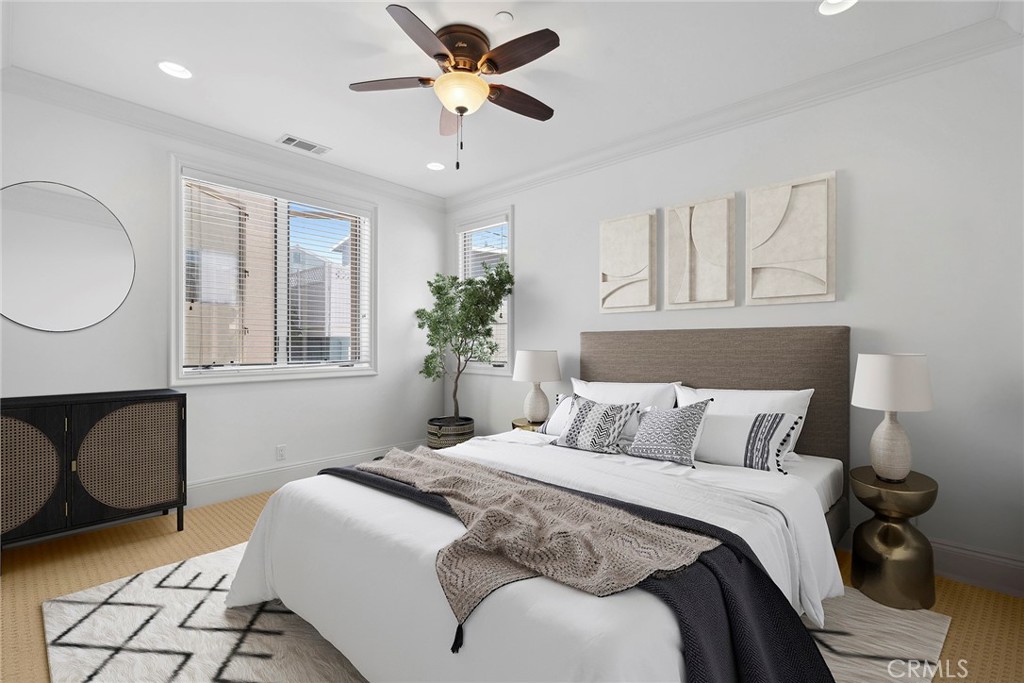 431 Dahlia Avenue 1/2