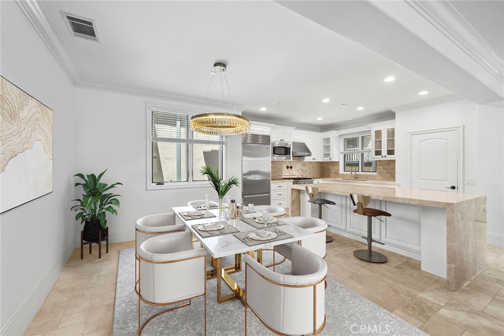 431 Dahlia Avenue 1/2