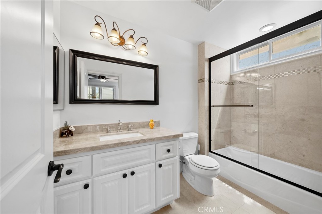 431 Dahlia Avenue 1/2