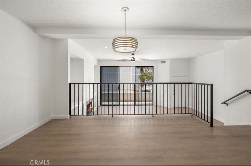 8 Mojo Court