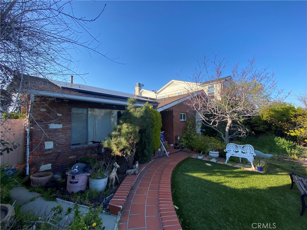 423 El Modena Avenue