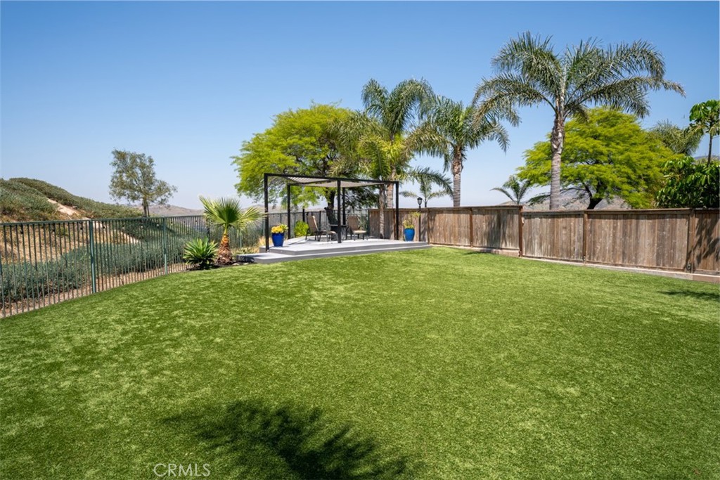 8667 E Windsong Drive