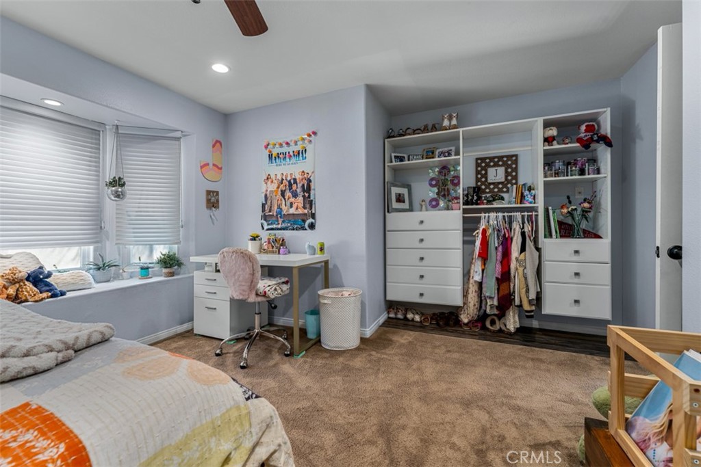 8667 E Windsong Drive