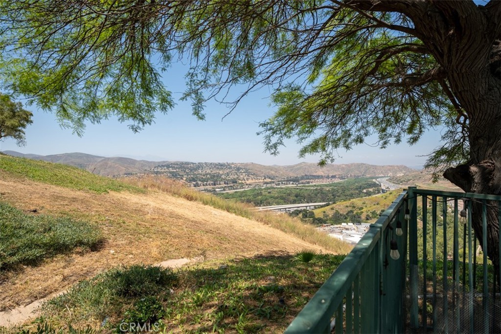 8667 E Windsong Drive