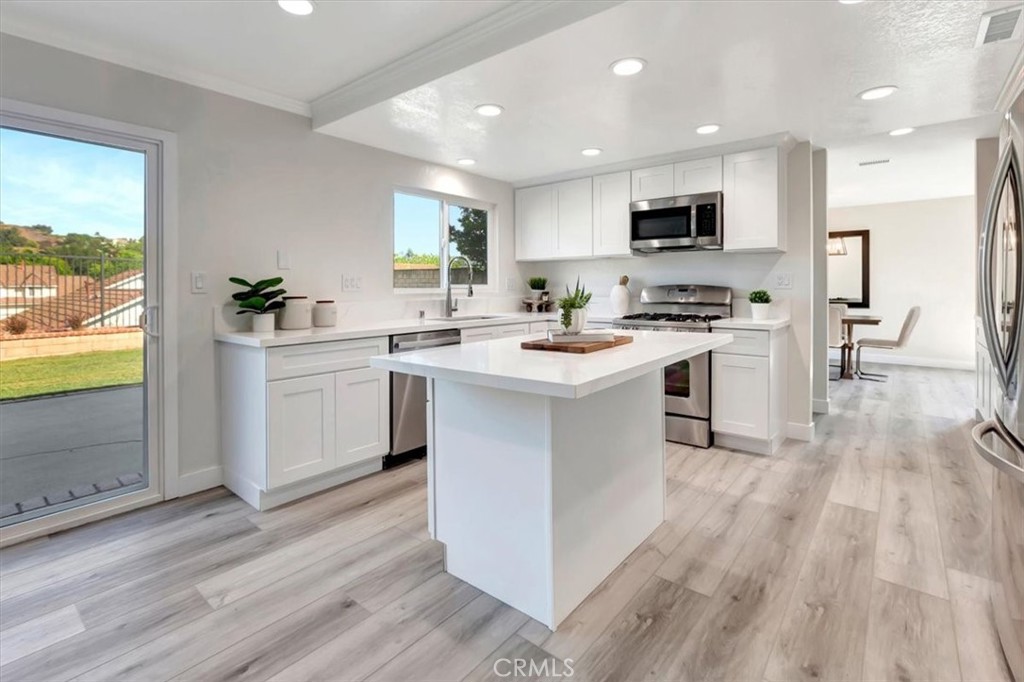 258 S Raspberry Lane