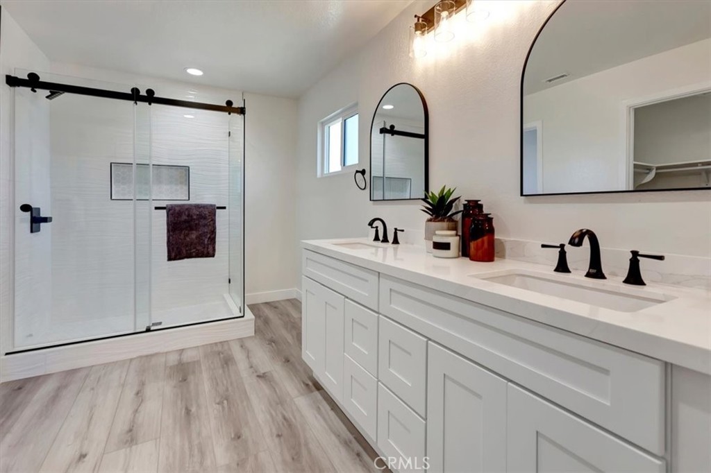 258 S Raspberry Lane