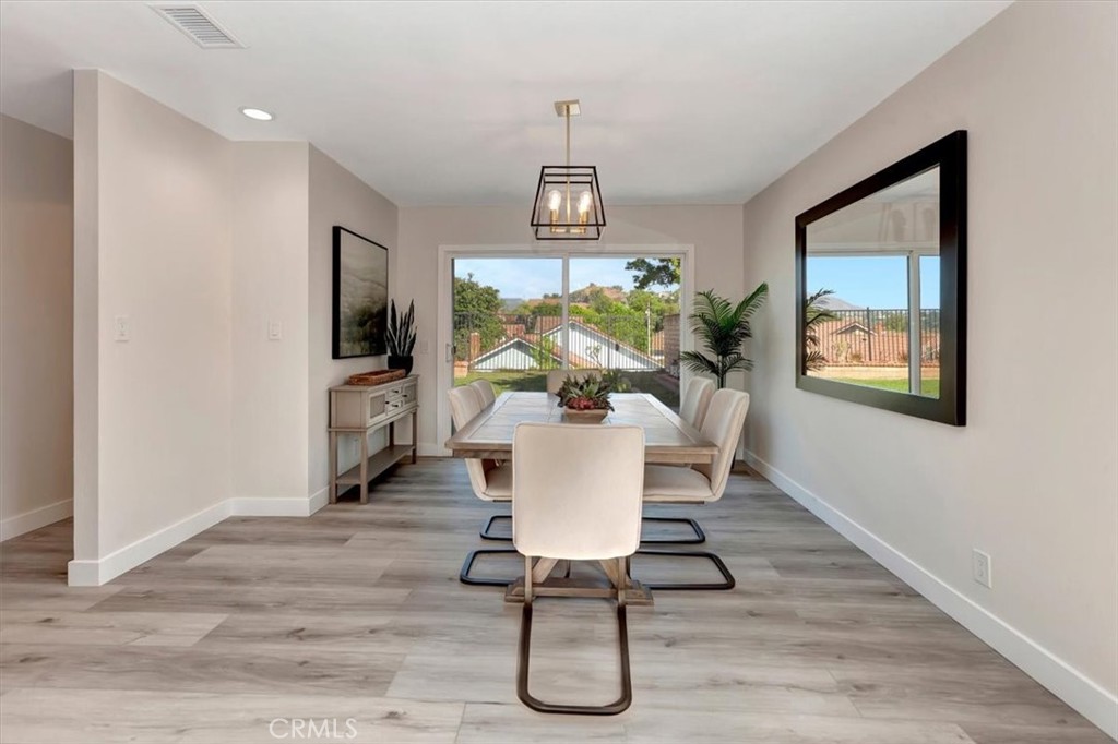 258 S Raspberry Lane