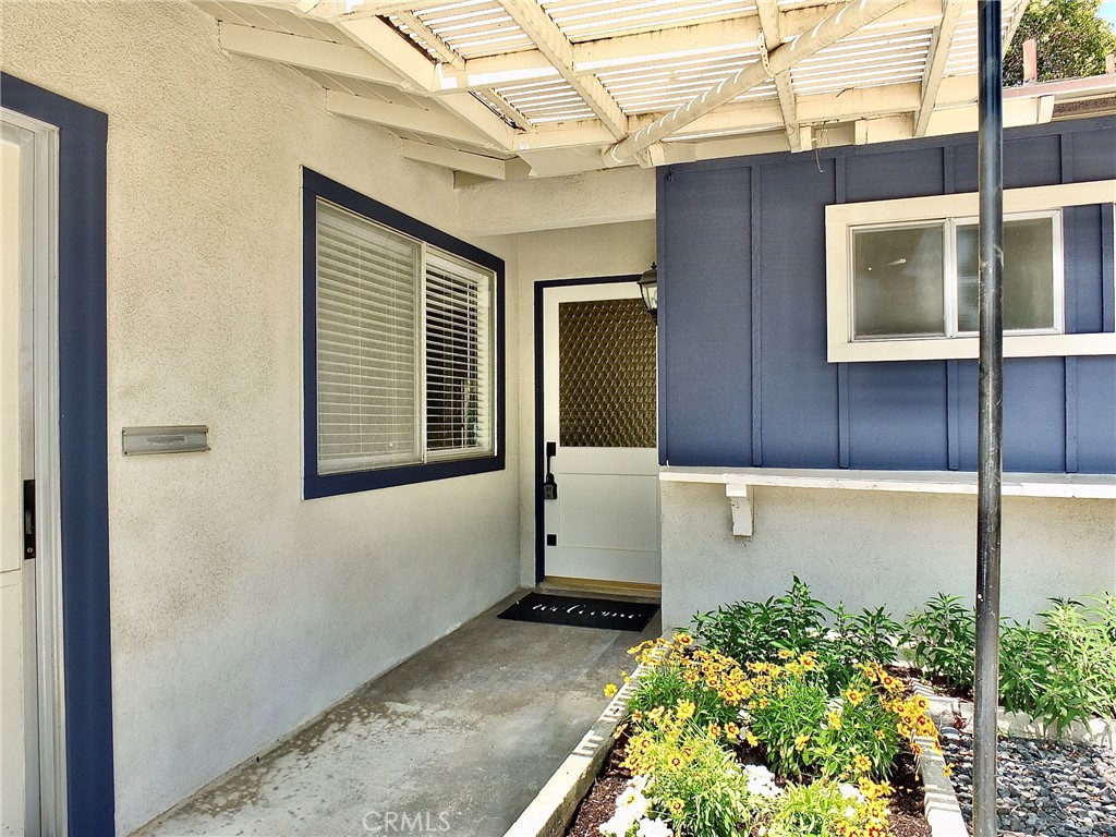 3137 Van Buren Avenue