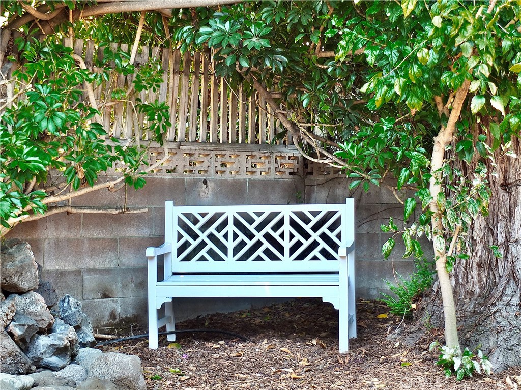 3137 Van Buren Avenue