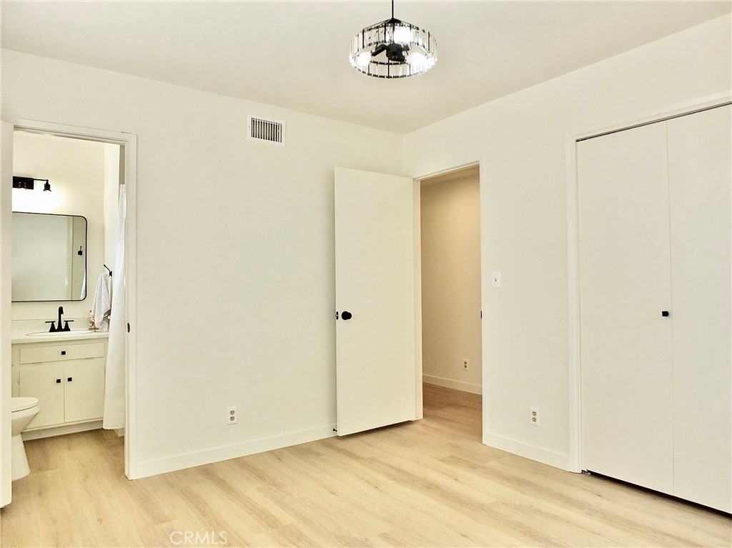 3137 Van Buren Avenue