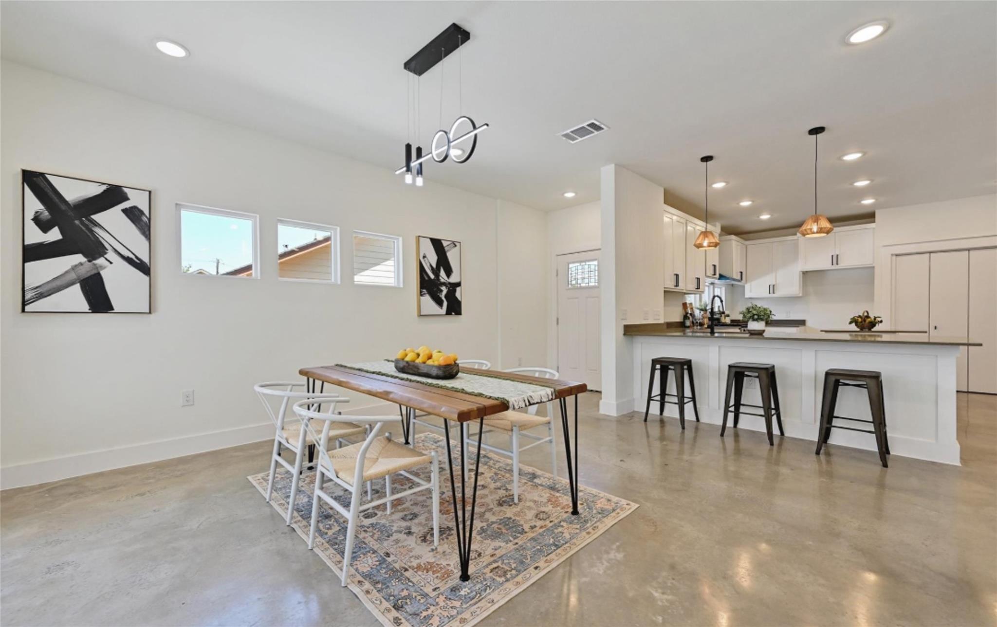 7306 Carver Ave # 1