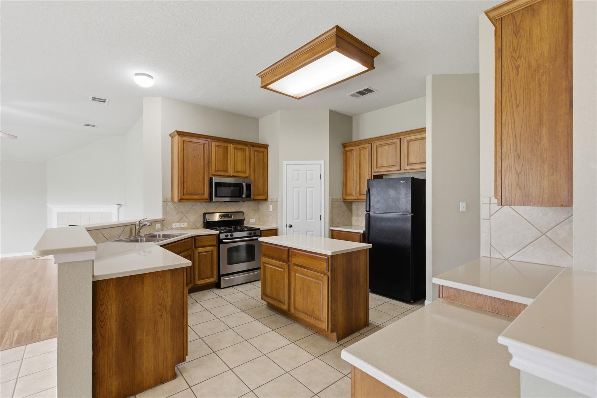 924 Abbeyglen Castle DR