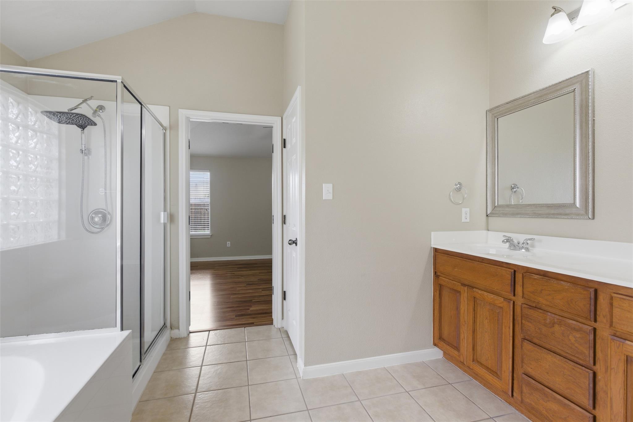 924 Abbeyglen Castle DR