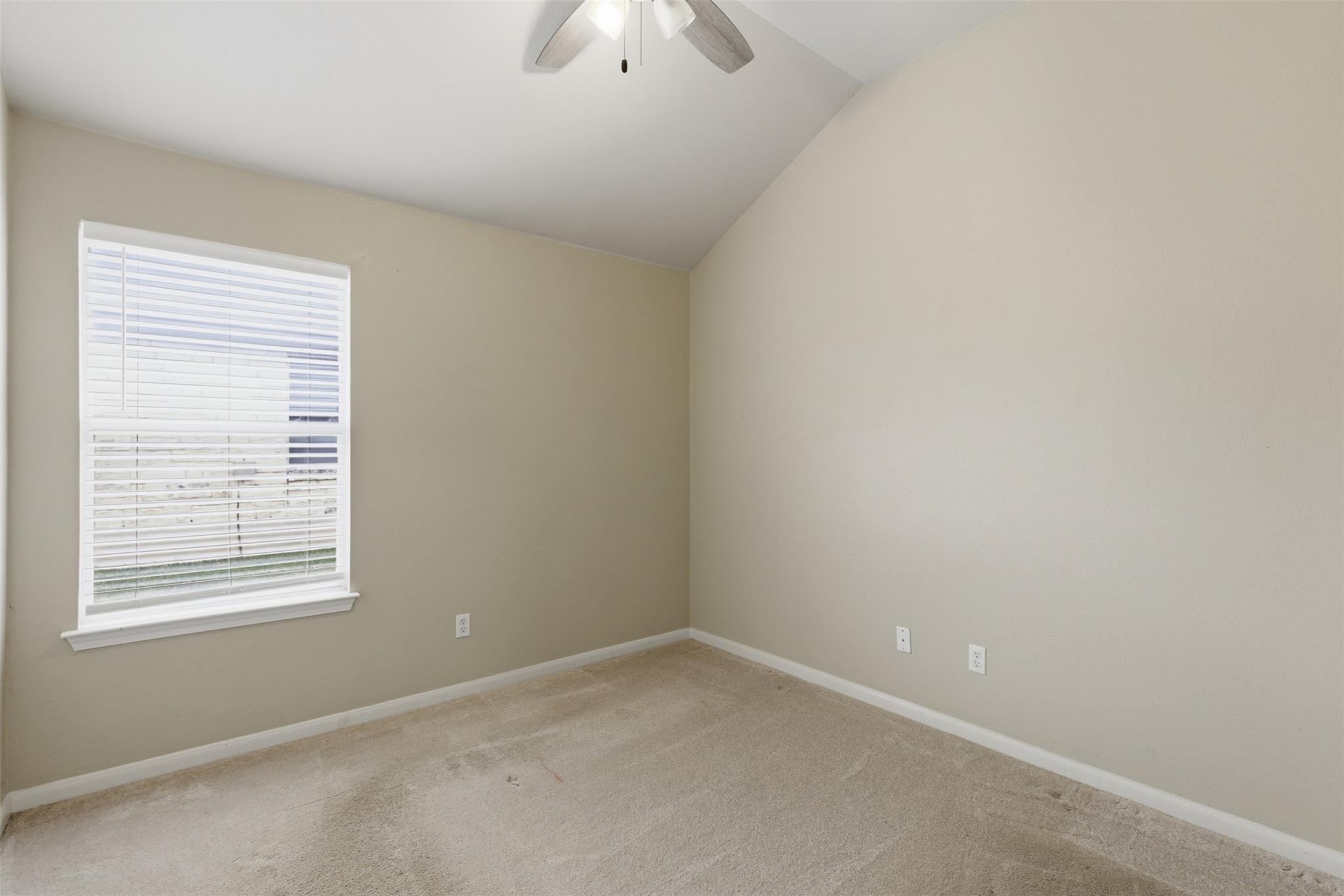 924 Abbeyglen Castle DR
