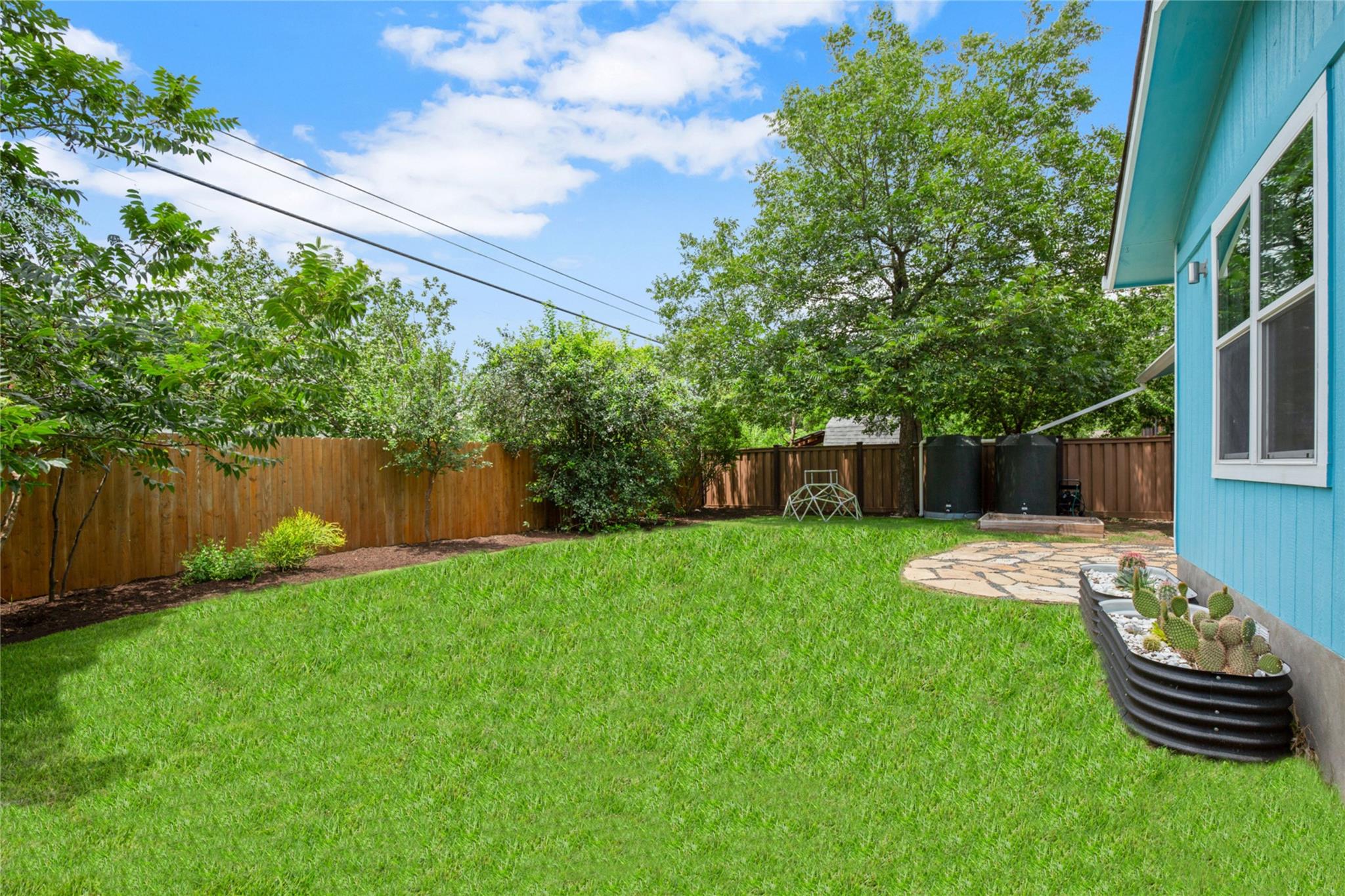 1705 Richcreek RD