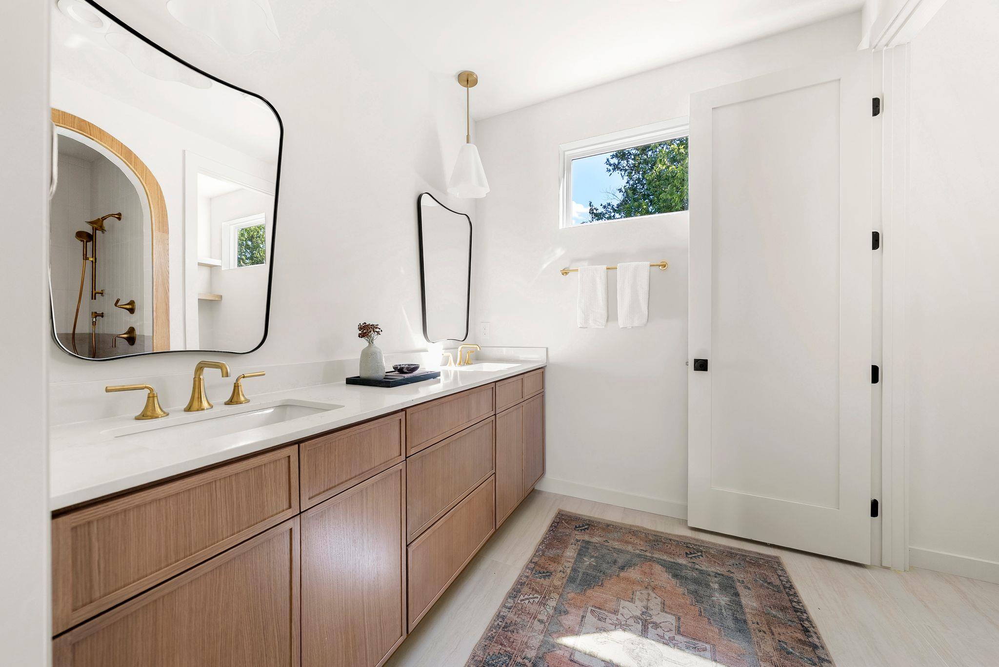 5607 Tura LN # 2