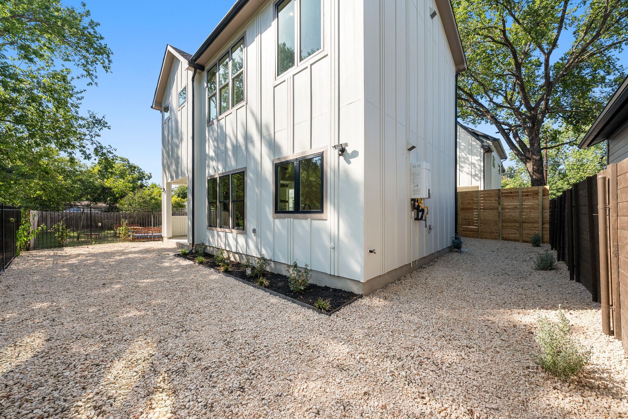 5607 Tura LN # 2