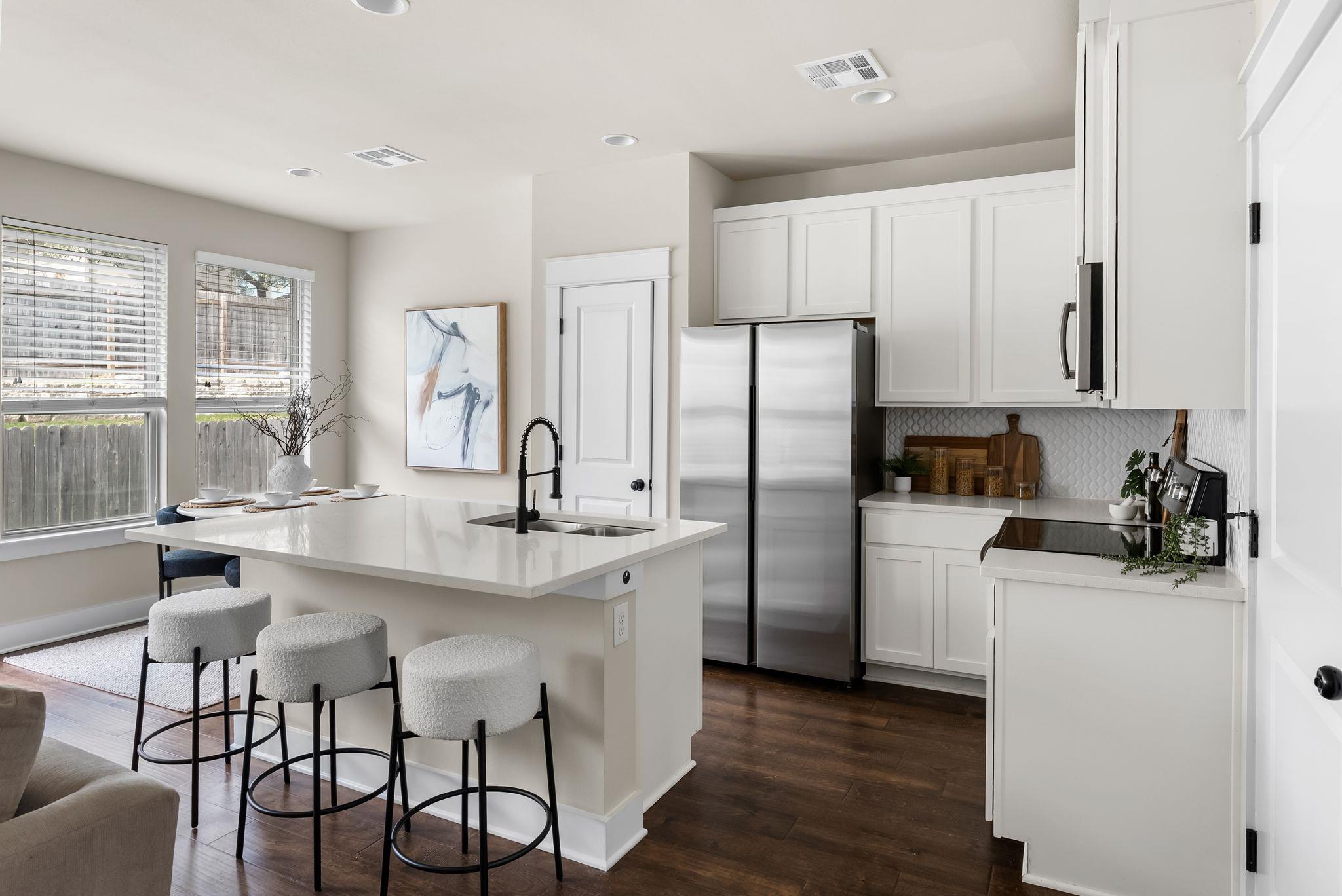 13501 Metric BLVD # 8