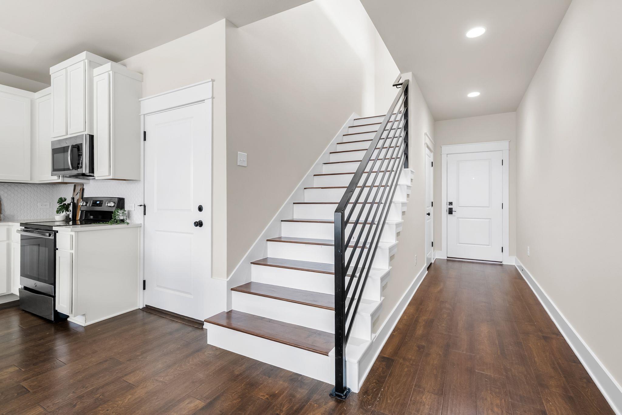 13501 Metric BLVD # 8