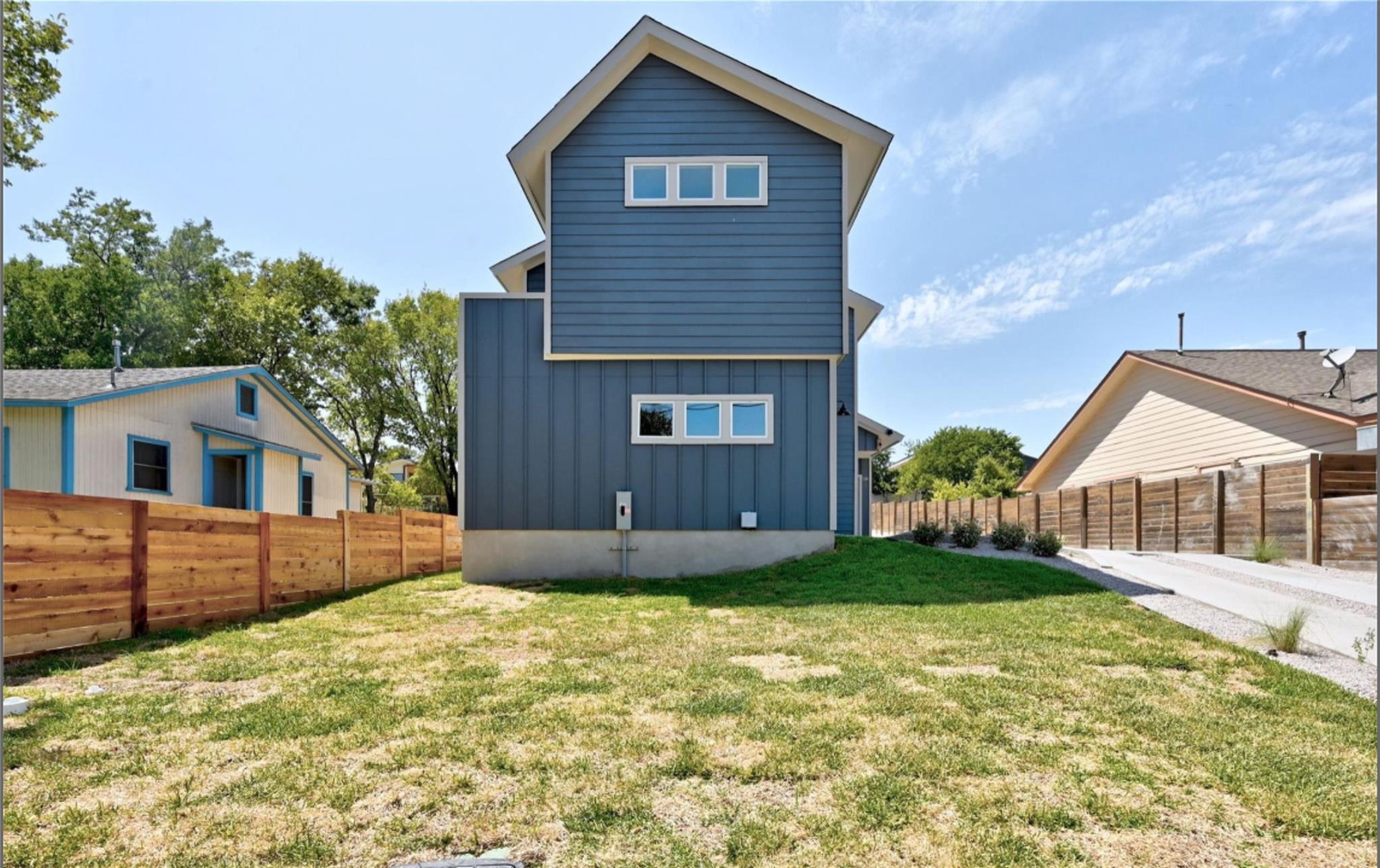 7306 Carver Ave # 1