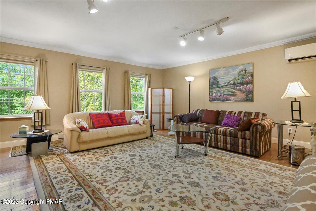 105 Alford Court
