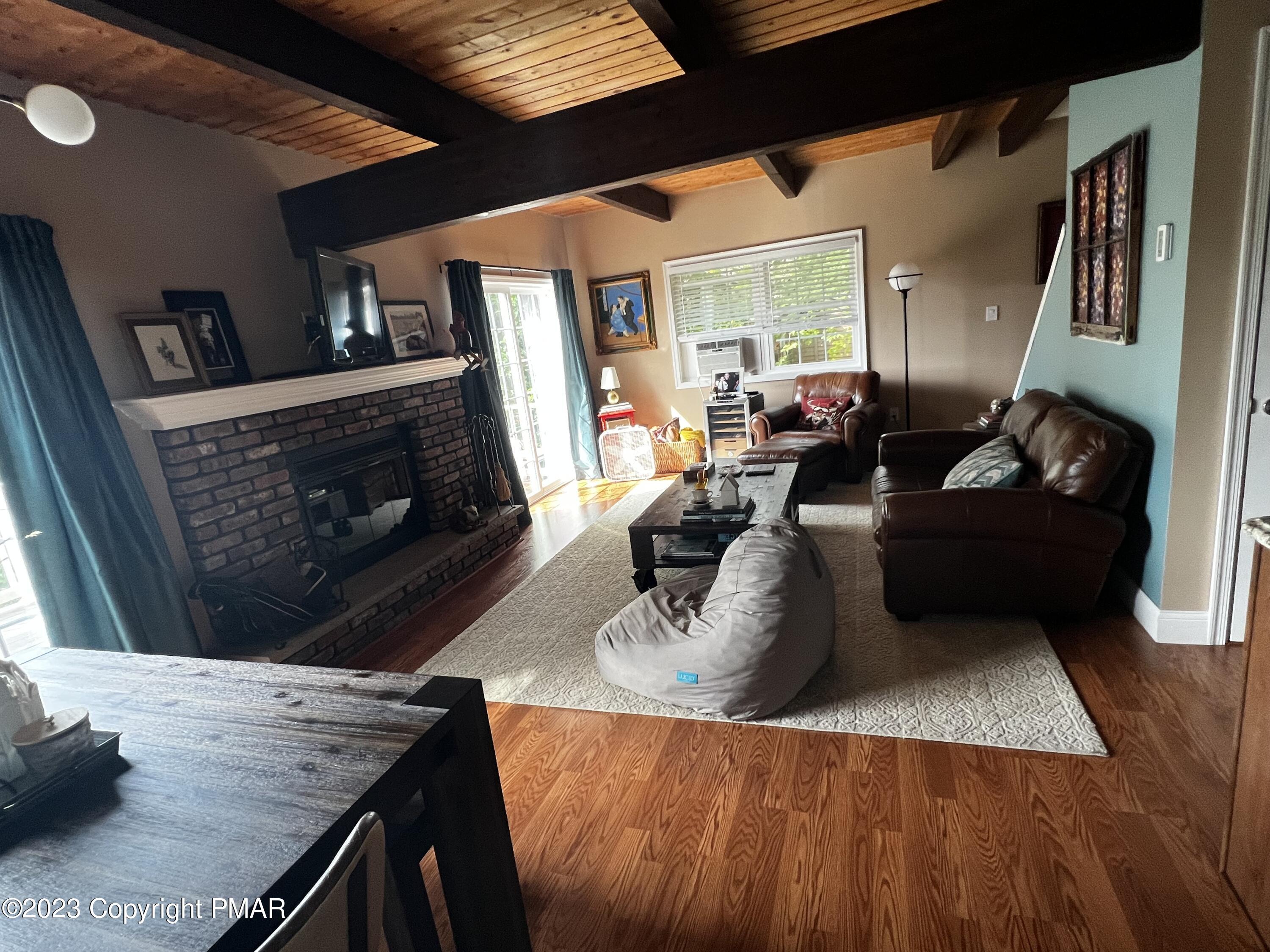 613 Clubhouse Drive