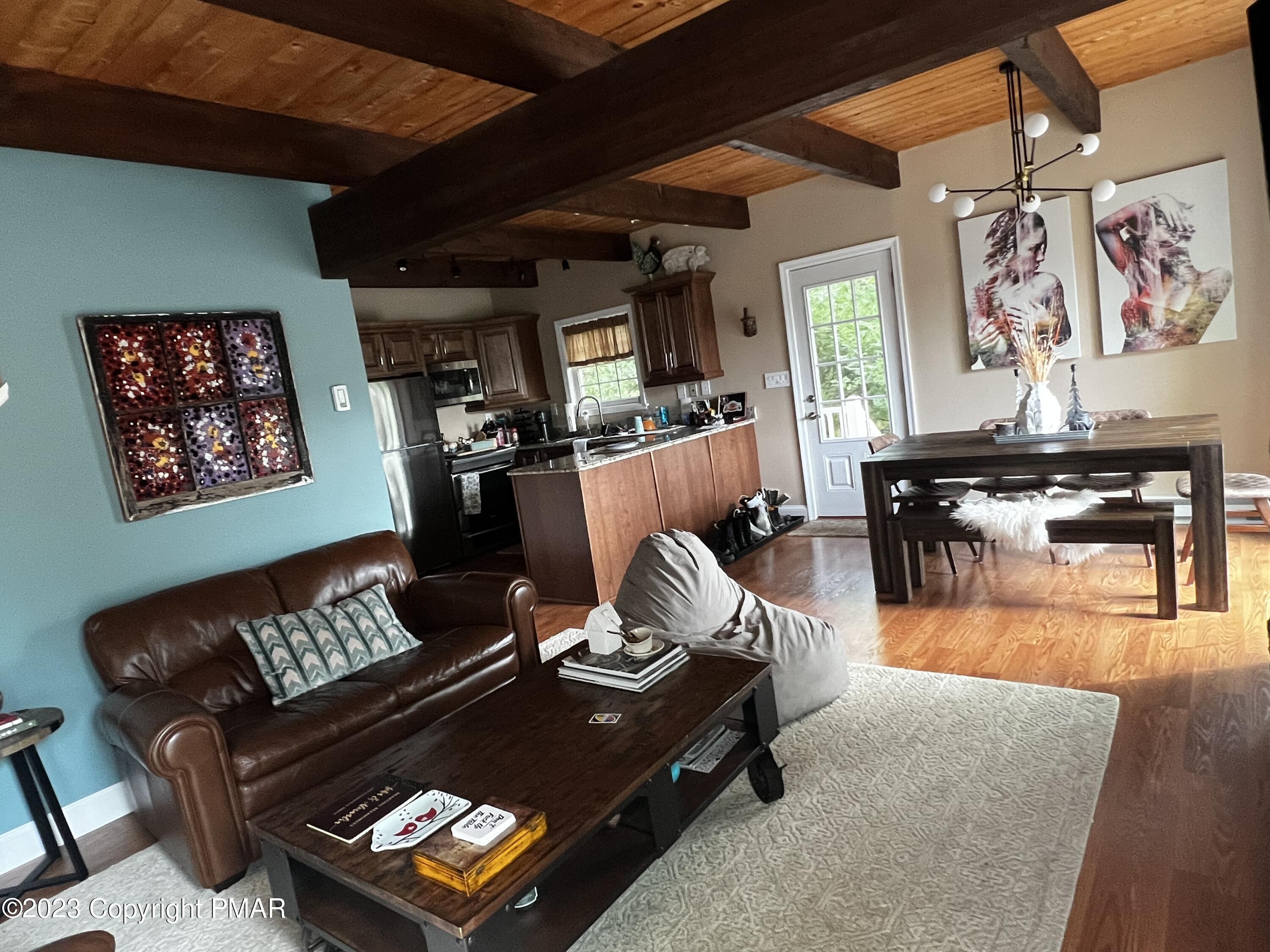 613 Clubhouse Drive