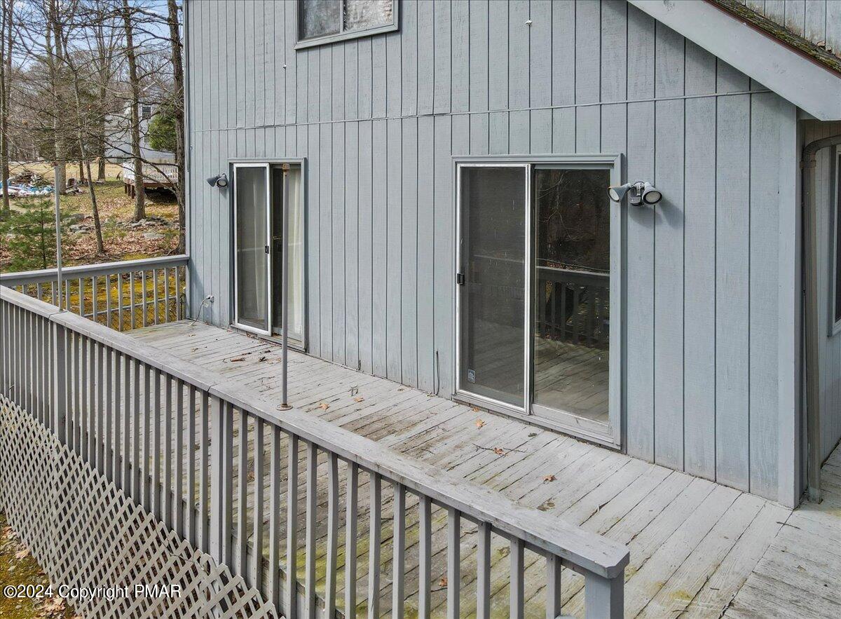 1135 Lancaster Drive